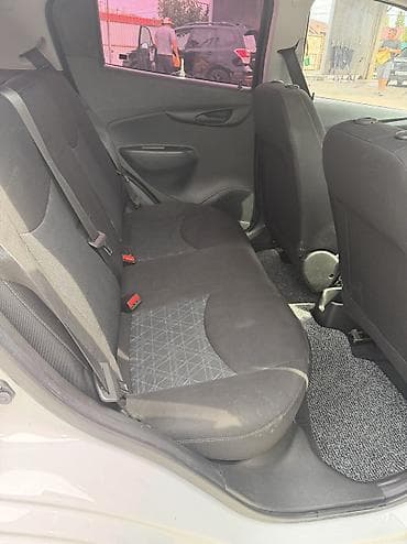 5 00 r12: Chevrolet Spark: 2018 г., 1 л, Вариатор, Бензин, Хэтчбэк — 8