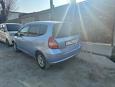 гов 2: Honda Fit: 2002 г., 1.3 л, Вариатор, Бензин, Хэтчбэк — 5