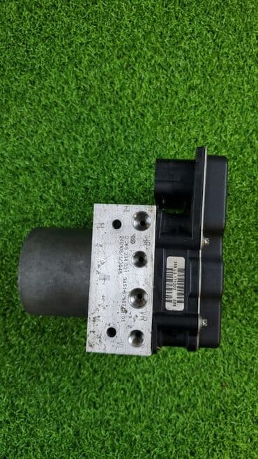 m54: Блок abs Bmw 530I E60 M54B30 2003 (б/у) ​ Марка: BMW Модель: 530i Год — 3