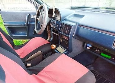 byd plus: Audi 100: 1985 г., 2.3 л, Механика, Бензин, Хэтчбэк — 5