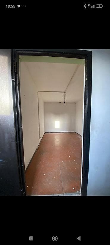 Недвижимость: Сдается комната в блоке с отдельным входом. Описание: - Отдельная — 3