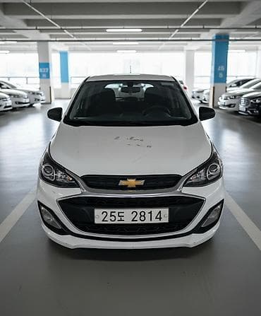 Chevrolet Spark: 2018 г., 1 л, Вариатор, Бензин, Хэтчбэк