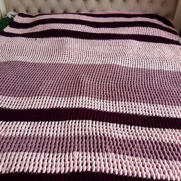 детское одеяло бу: Продаётся плед плетенный розово-сиреневого цвета, б/у, в хорошем — 1