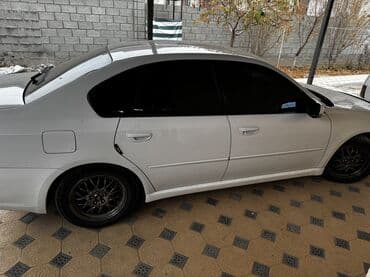 передвижной дом: Subaru Legacy: 2004 г., 2 л, Типтроник, Бензиновая, Седан — 3