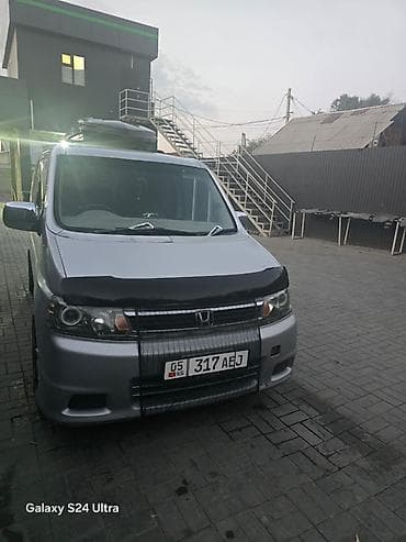 Honda Stepwgn: 2005 г., 2 л, Автомат, Газ, Вэн/Минивэн — 10