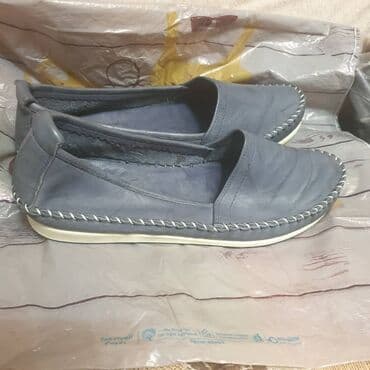 Босоножки, сандалии, шлепанцы: Продаю балетки кожа, новые. Цвет синий. Размер 38. Кожа не тонкая — 2