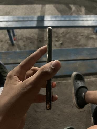 ми 10 с: IPhone Xs (золотой свет АКБ 100 гб 64 — 4