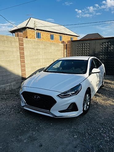 Hyundai Sonata: 2020 г., 2 л, Автомат, Газ, Седан — 2