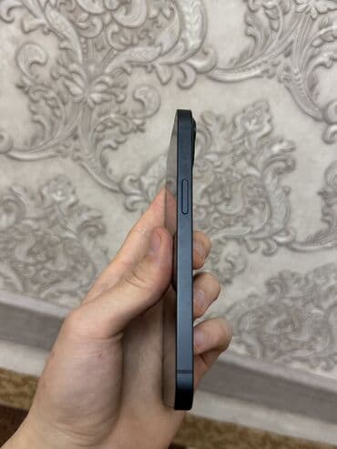 регистрация телефонов: IPhone 13, 128 ГБ, 100 % — 4