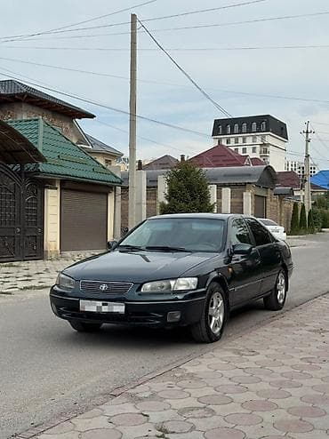 corolla 2004: Toyota Camry: 1997 г., 3 л, Автомат, Газ, Седан — 2