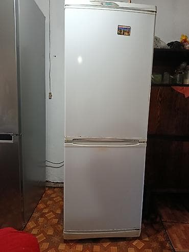 стинол: Продаю холодильник 2-камерный Stinol, высота 172 см, в хорошем — 1