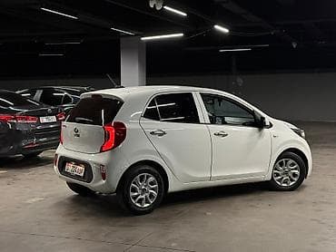 авто срочной продажи: Kia Morning: 2018 г., 1 л, Автомат, Бензин, Хэтчбэк — 3