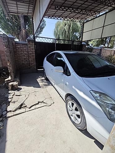 приус батарейки: Toyota Prius: 2006 г., 1.5 л, Гибрид — 2