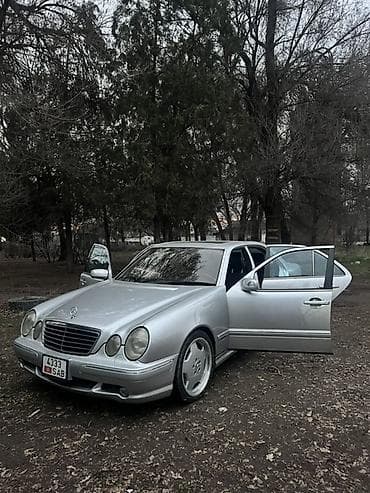 Mercedes-Benz E-Class: 2002 г., 4.3 л, Автомат, Бензин, Седан