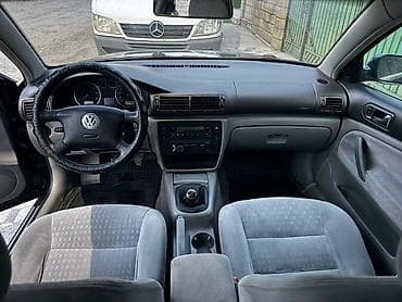 rav4 2019: Volkswagen Passat: 2003 г., 2 л, Ручные, Бензин, Седан — 4