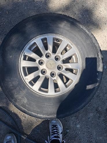 65: Шины 265 / 65 / R 17, Лето, Б/у, Внедорожные (АТ/МТ), Bridgestone — 5