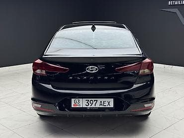 Hyundai Elantra: 2018 г., 2 л, Автомат, Бензин, Седан — 3