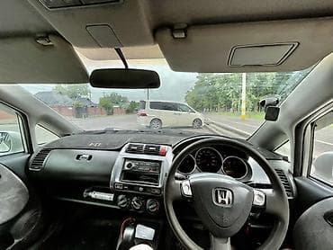 аккорд 5: Honda Fit: 2003 г., 1.5 л, Вариатор, Бензин, Хэтчбэк — 6