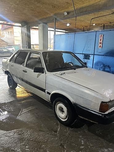 e53 4 8: Audi 80: 1986 г., 1.8 л, Механика, Бензин, Седан — 3