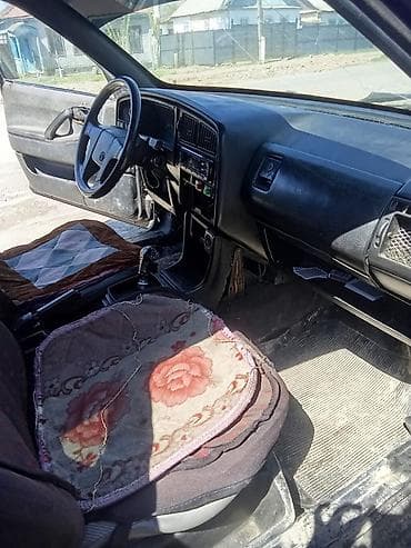 аудио касета: Volkswagen Passat: 1990 г., 1.8 л, Ручные, Бензин, Седан — 5
