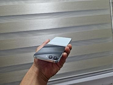 galaxy z fold 5: Samsung Galaxy Z Flip 5, Б/у, 512 ГБ, цвет - Серебристый, 1 SIM, 2 SIM — 10
