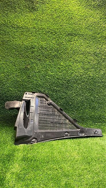 Крышка корпуса правая микрофильтра для BMW X5 E70 Состояние: Хорошее