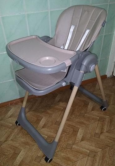 4 mom: Стульчик для кормления, отличное состояние, пользовались мало, разные — 1