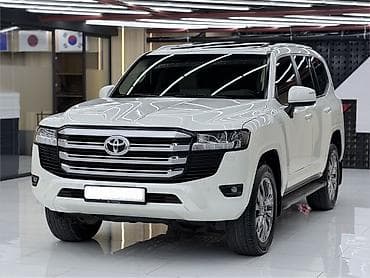 Toyota Land Cruiser: 2022 г., 3.5 л, Автомат, Бензин, Внедорожник — 2
