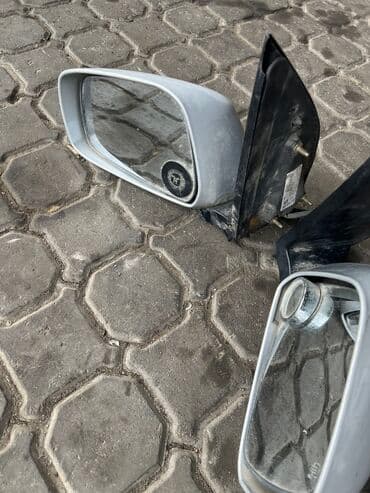 Каптал сол Күзгү Nissan Колдонулган, Оригинал