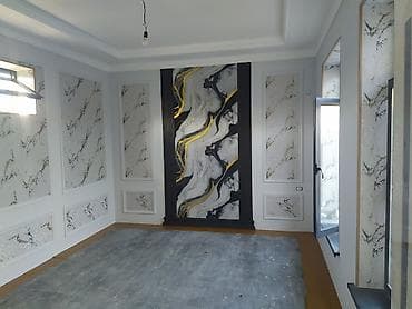 Декоративные стеновые панели с эффектом мрамора и акцентным 3D-панно