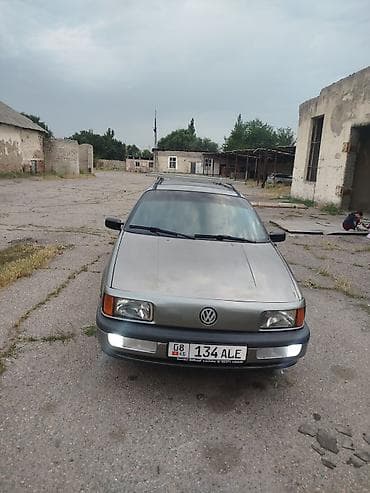 Volkswagen Passat Variant: 1994 г., Универсал