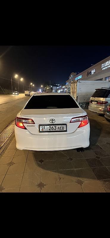 Toyota Camry: 2013 г., 2.5 л, Автомат, Бензин, Седан