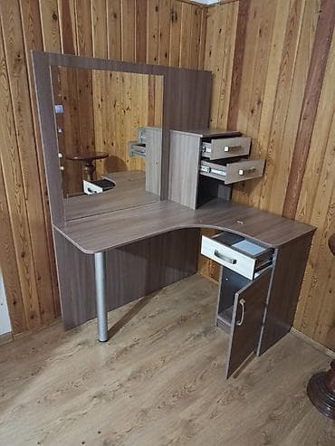 кровать двуспальная бишкек: Двуспальная кровать, Б/у, С ящиком для хранения, длина - 200 см — 3