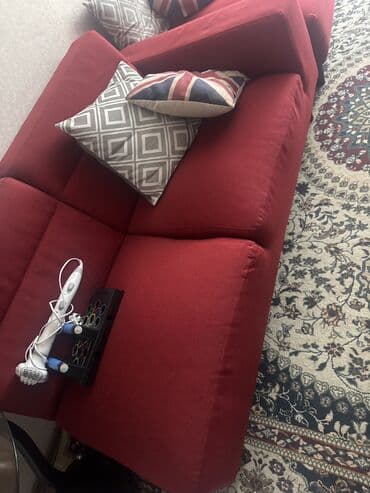 срочно продаю диван: Диван — 2