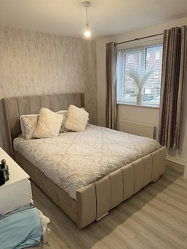 Студия, Постельное белье — 1