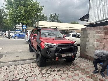 tayota 4 runner: Toyota 4Runner: 2017 г., 4 л, Автомат, Бензин, Внедорожник — 2