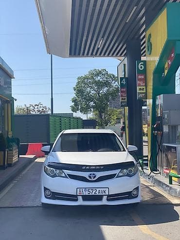 jet auto: Toyota Camry: 2012 г., Автомат, Бензин, Седан — 3