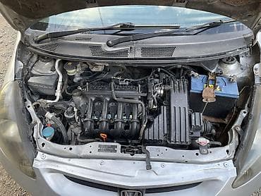 i vtec: Honda Fit: 2002 г., 1.3 л, Бензин, Универсал — 4
