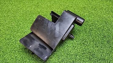 bamper kg: Крепление подкатников е53 Год 2003 В отличном состоянии, очень — 8