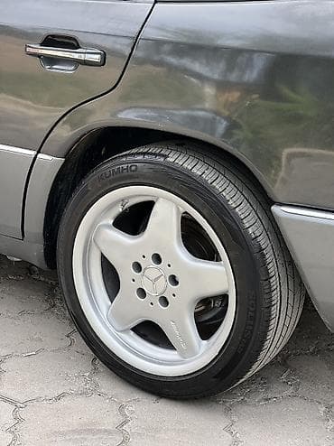 bud e9: Mercedes-Benz E-Class: 1990 г., 2.3 л, Механика, Бензин, Седан — 8
