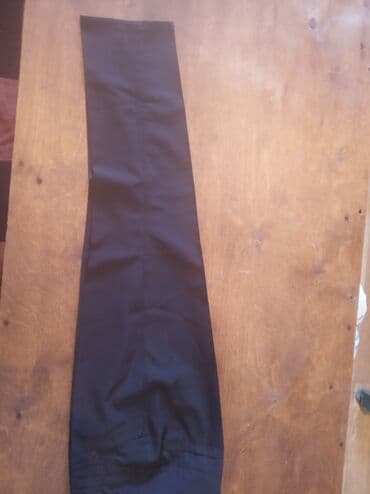 срочно продаю в связи с переездом: Продаю б/у женскую одежду 46 размера рубашки, пиджаки, юбки,платья — 9