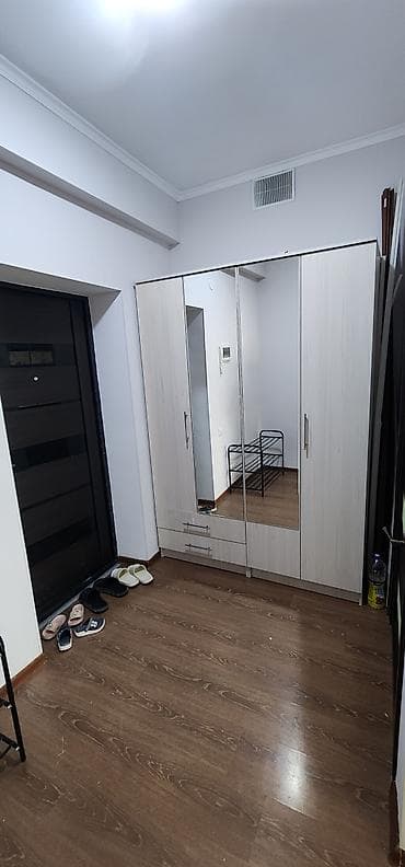 чолп: 1 бөлмө, Менчик ээси, Толугу менен эмереги бар — 8