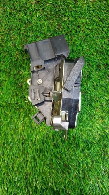 e39: Моторчик Замок двери задней левой L Номер производителя — 4