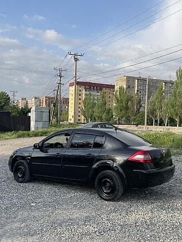 2008: Renault Megane: 2008 г., 1.6 л, Автомат, Бензин, Седан — 4