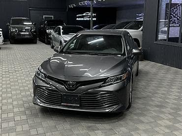 Toyota Camry: 2019 г., 2.5 л, Автомат, Бензин, Седан