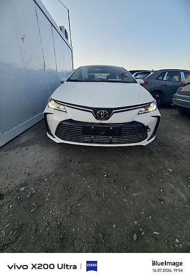 carplay android: Toyota Corolla: 2025 г., 1.2 л, Автомат, Бензин, Седан — 1