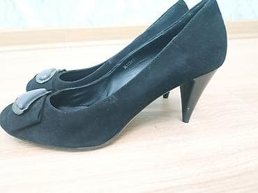 замшевые туфли: Замшевые туфли 39 размер. Одевала один раз. Качество отличное — 2