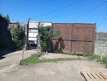 продаётся дом село сосновка: Продаётся частный домовладение с двором и садовым участком. - — 3