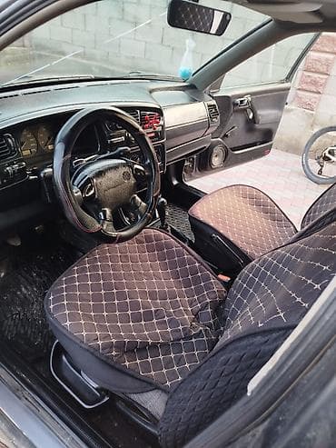 стекло на венто: Volkswagen Vento: 1994 г., 1.8 л, Механика, Бензин, Седан — 9