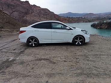 hyunda: Hyundai Solaris: 2013 г., 1.6 л, Автомат, Бензин, Седан — 9